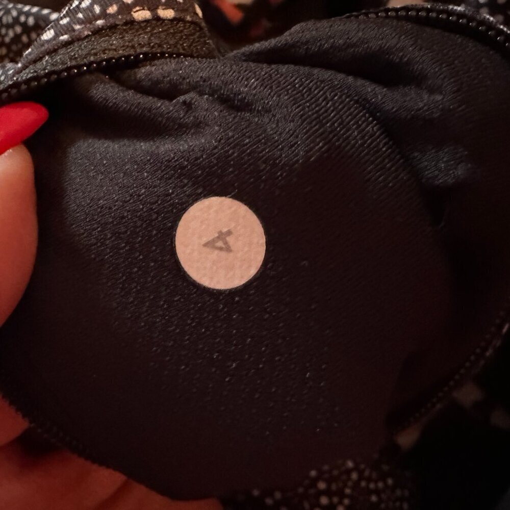 Lululemon Pace Rival‎ Crop Freckle Flower Black White size 4 - Picture 5 of 7